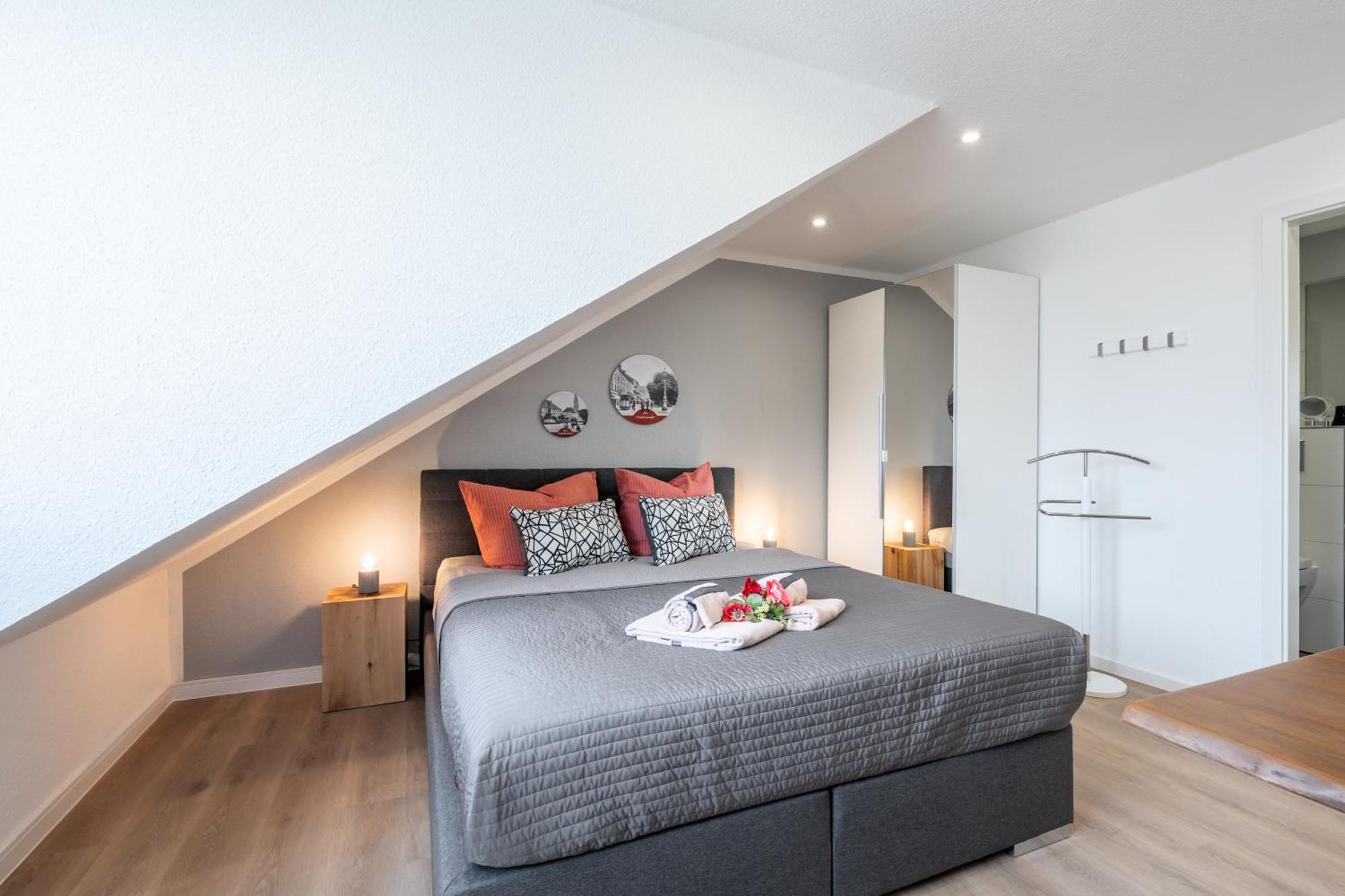 Wohnen Auf Zeit - Innenstadt-Appartements Фрайбург Стая снимка