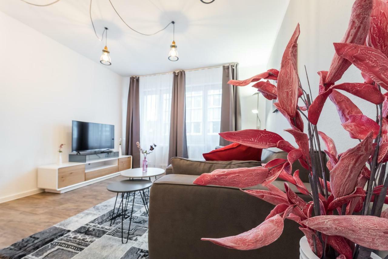 Wohnen Auf Zeit - Innenstadt-Appartements Фрайбург Екстериор снимка