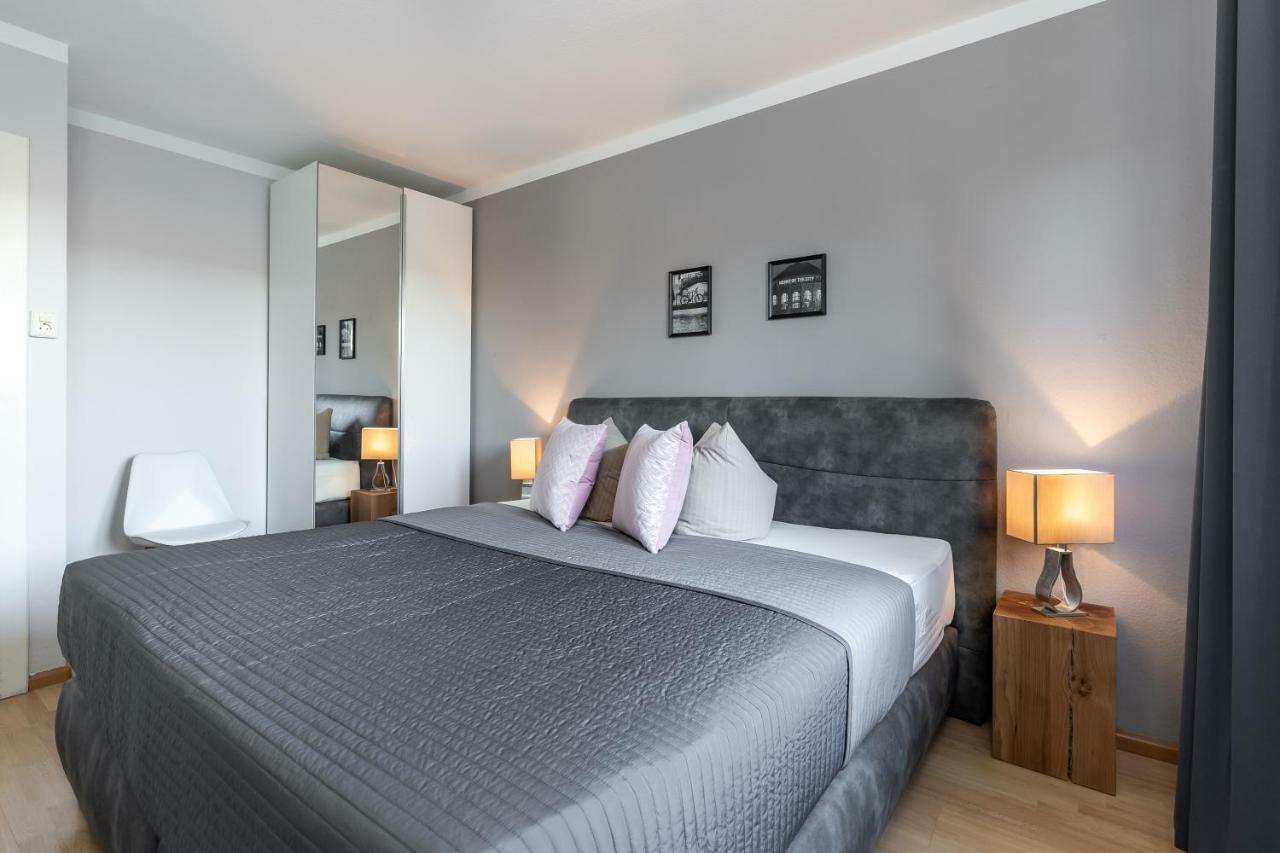Wohnen Auf Zeit - Innenstadt-Appartements Фрайбург Екстериор снимка